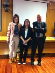 Azucena Mora, Alexandra Herrero e Jorge Blanco, na Facultade de Veterinaria.
