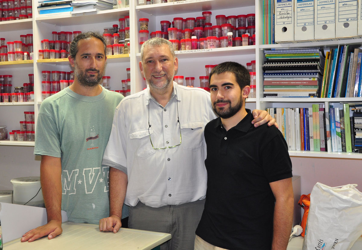 Os investigadores Jesús Souza Troncoso, Fernando Aneiros e Marcos Rubal.