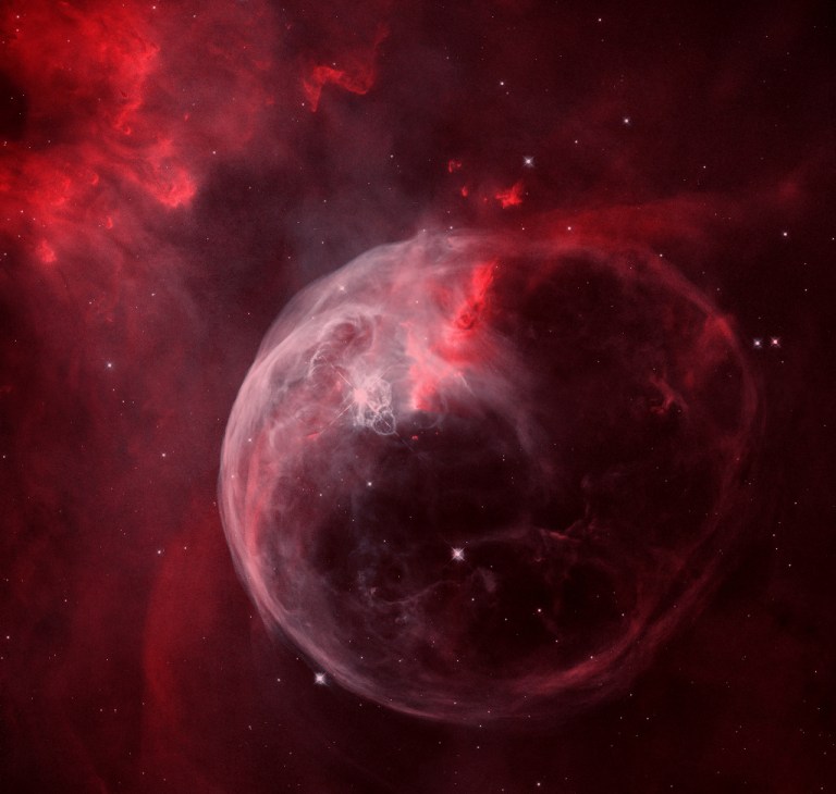Créditos da imaxe: NASA, ESA, Equipo Hubble Heritage – Reprocesado por Maksim Kakitsev