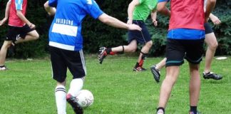 A práctica do deporte na adolescencia ten beneficios físicos e mentais.