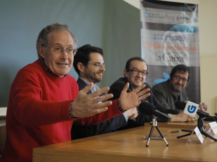 Ángel Carracedo, na súa clase aberta na presentación do Premio Contar a Ciencia.