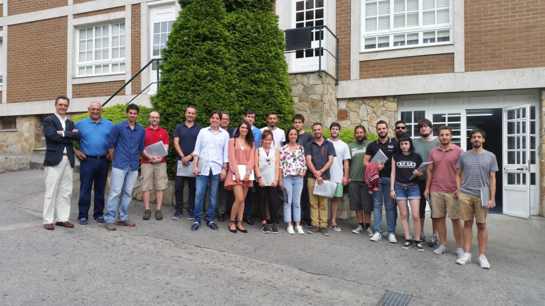 Foto de grupo dos participantes do primeiro CorBI International Course na Coruña / CorBI Foundation.