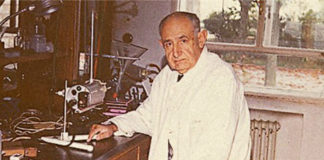 Ribas Marqués fundou a Escola Compostelá de Produtos Naturais, de sona internacional.