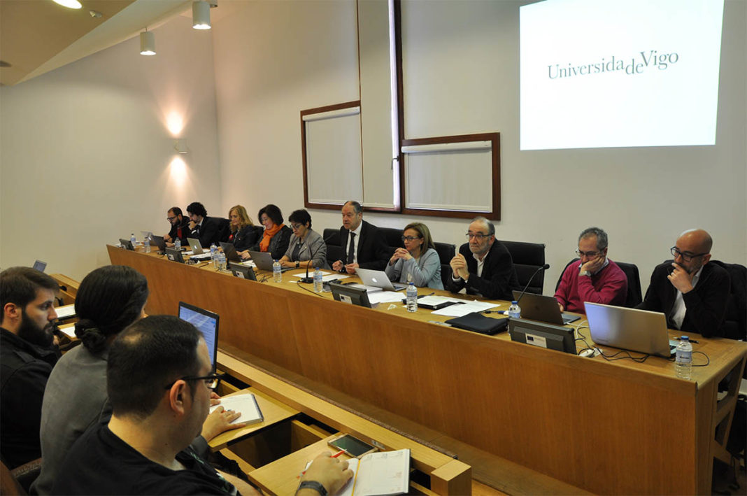 Reunión do Consello de Goberno da UVigo. Foto: Duvi.