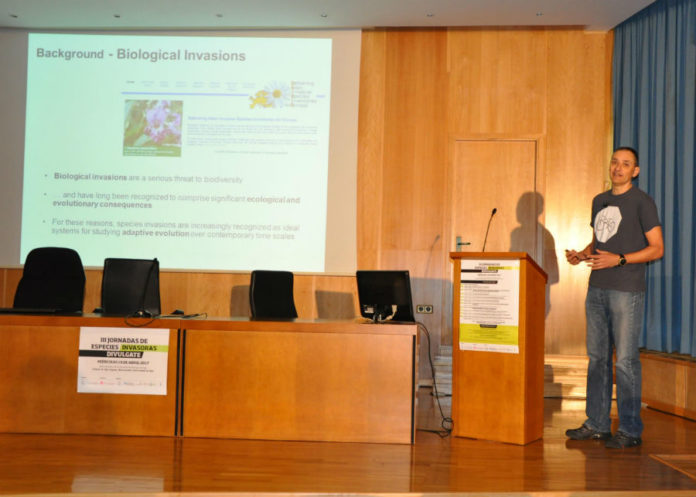 Intervención do profesor José M. Sánchez do grupo de Ecología e Evolución das Plantas. Foto: Duvi
