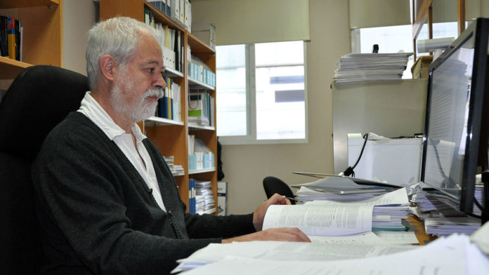Faro é docente, científico do grupo de Inmunoloxía e investigador do Cinbio. Foto: Duvi.