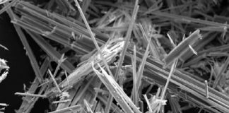 Imaxe microscópica de fibras de amianto.