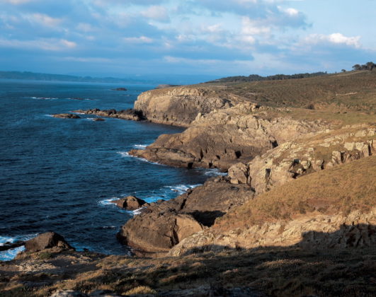 Os cantís da costa de Dexo. Fonte: Turismo.gal