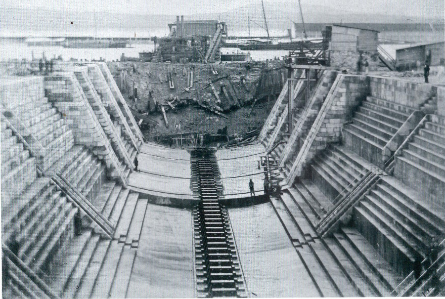 Vista do Dique da Campá, cuxa construción foi dirixida por Comerma, no ano 1897. Foto: JM Sánchez.