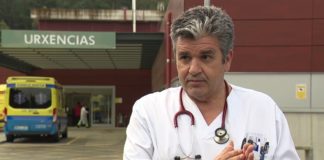Manuel José Vázquez Lima, membro da Comisión de xestión da crise sanitaria, no vídeo difundido esta tarde pola Xunta no que se cuestionaba a utilidade clínica dos tests rápidos enviados polo Ministerio. Fonte: xunta.gal.