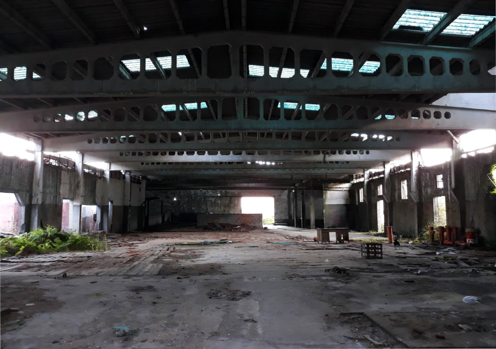 Imagen reciente del interior de la factoría de Caneliñas. Foto: R. Pan.
