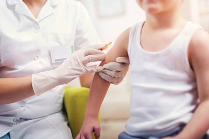 Comeza a vacinación infantil en Galicia.