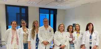 O equipo que participou no estudo sobre cancro gástrico, liderado polo cirurxián Ignacio Maruri.