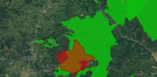 A área protexida do Courel (en verde) é a máis afectada, con case 14.000 hectáreas arrasadas (en vermello). O incendio comezou o 14 de xullo e esta tarde continuaba activo e sen controlar. Crédito: EFFIS
