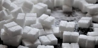 Unha dieta rica en azucres aumenta o risco de obesidade e diabetes.