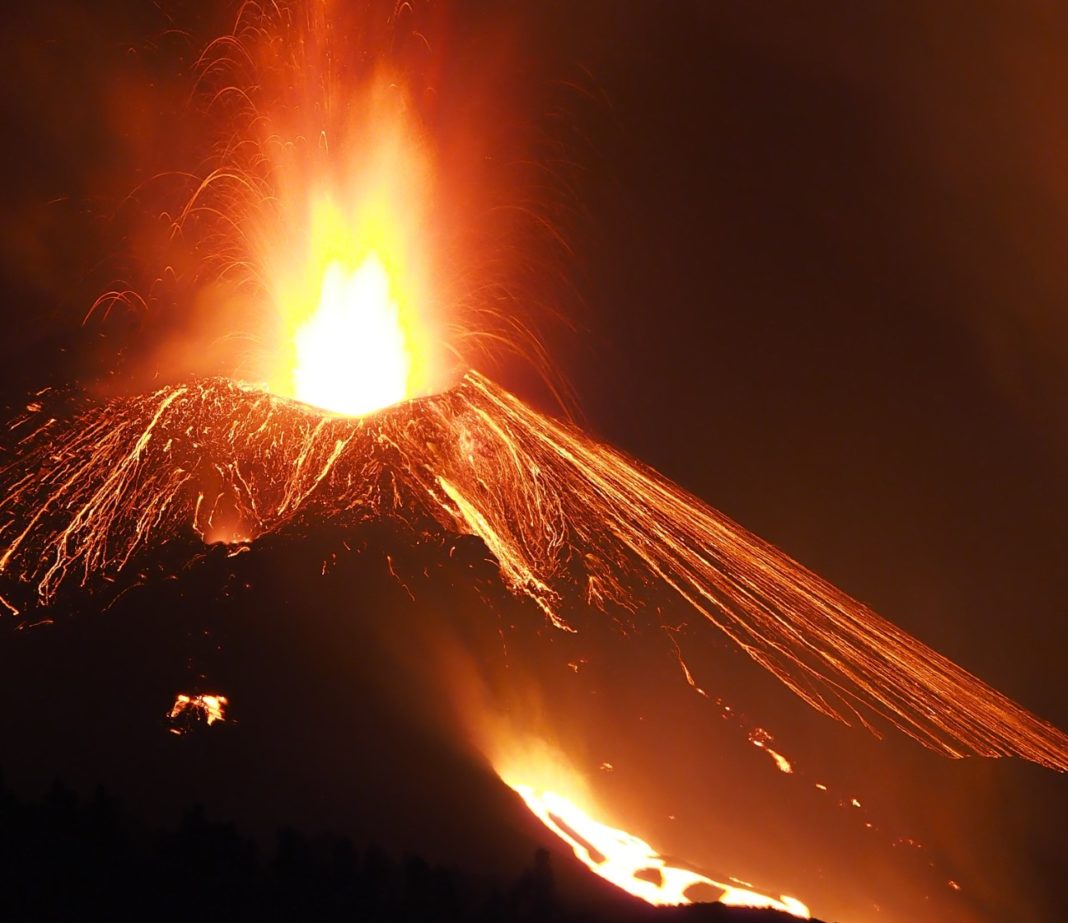 O volcán da Palma permitiu tomar imaxes espectaculares. Crédito:  Guillermo Quirós Carretero