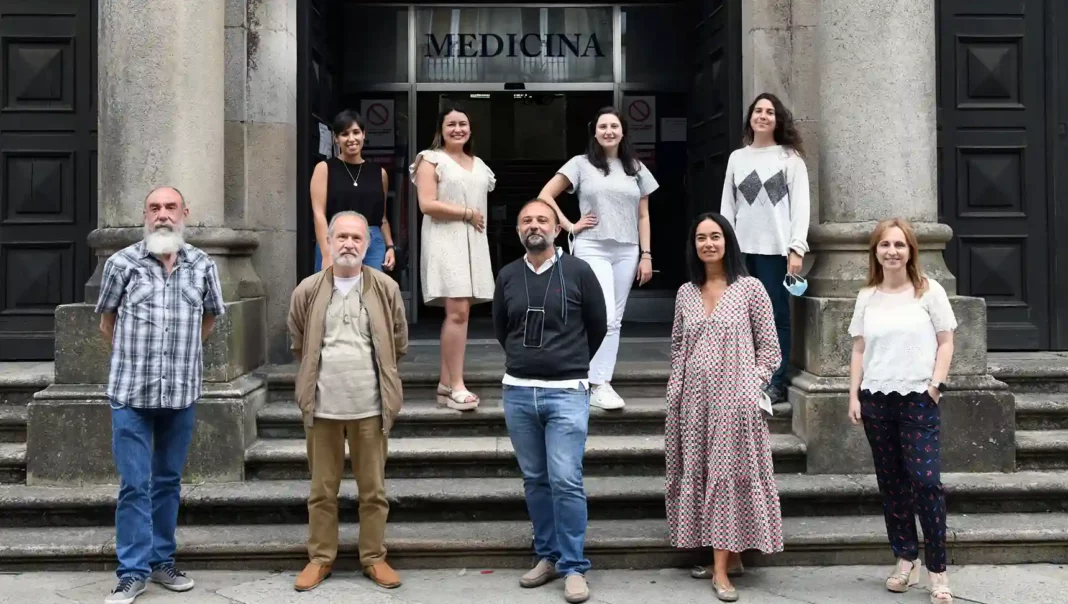 O equipo do IDIS que participa no estudo nacional sobre o cancro de pulmón microcítico.