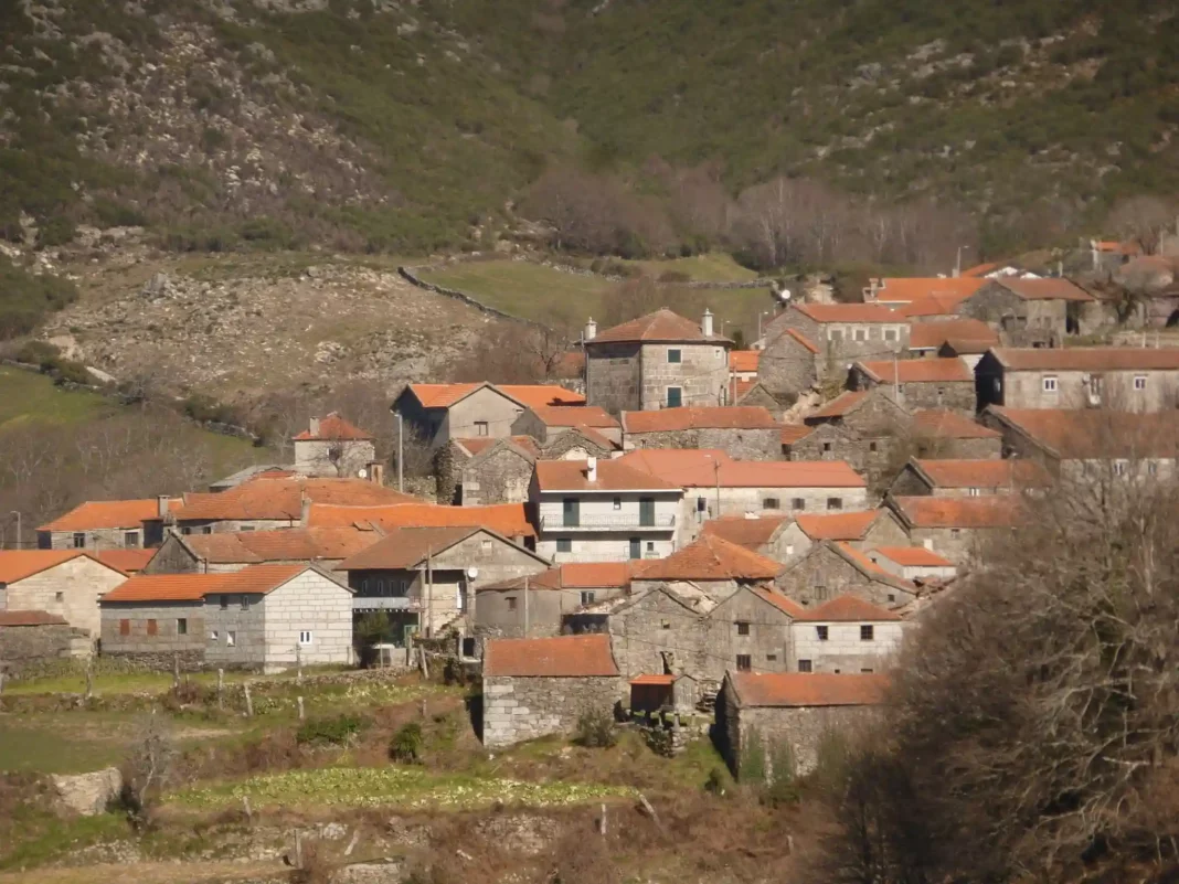 En Galicia hai máis de 200 zonas de pouca poboación catalogadas. Foto: DUVI
