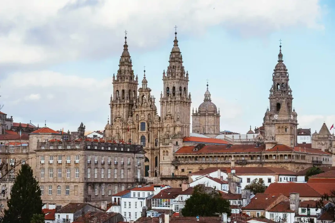 Santiago de Compostela, coa catedral de fondo.