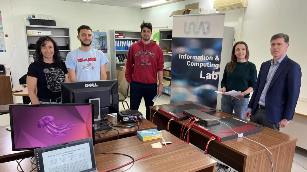 O equipo do atlanTTic formado por Rebeca P. Díaz Redondo, David Pérez Castro, Mateo Blanco Rodríguez, Ana Fernández Vilas e Manuel Fernández Veiga.