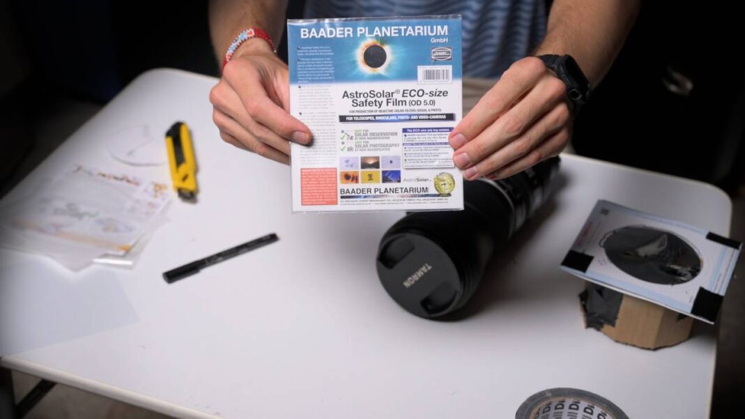 O filtro Baader é unha das opcións de filtro solar certificado para cámaras e telescopios dispoñibles en moitas tendas de astronomía. Imaxe: Alejandro Muñoz