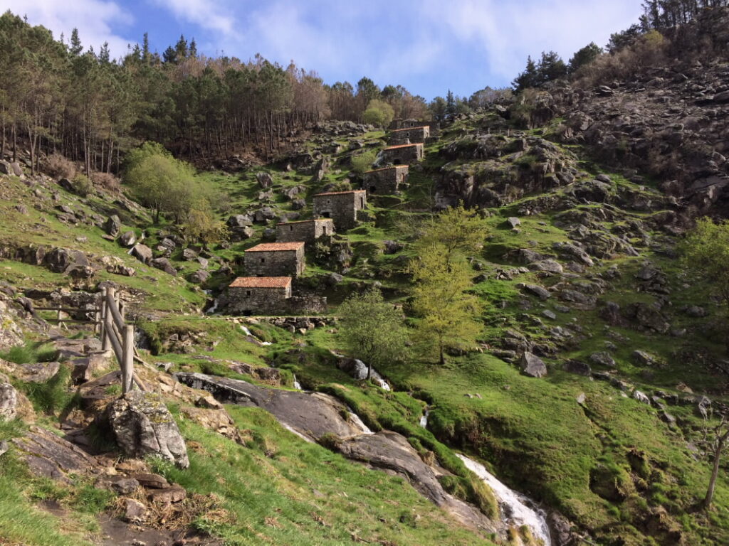 Muíños do Folón e do Picón. Imaxe: Turismo de Galicia