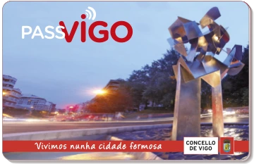 Tarxeta PassVigo, coa que se pode abrir o contedor marrón.